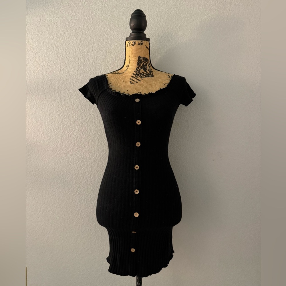 Capped Sleeve/Off The Shoulder Mini Dress